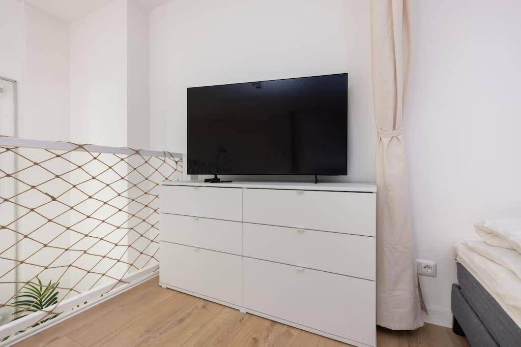 ברלין Zentrales Gallerie-Loft Alexanderplatz מראה חיצוני תמונה